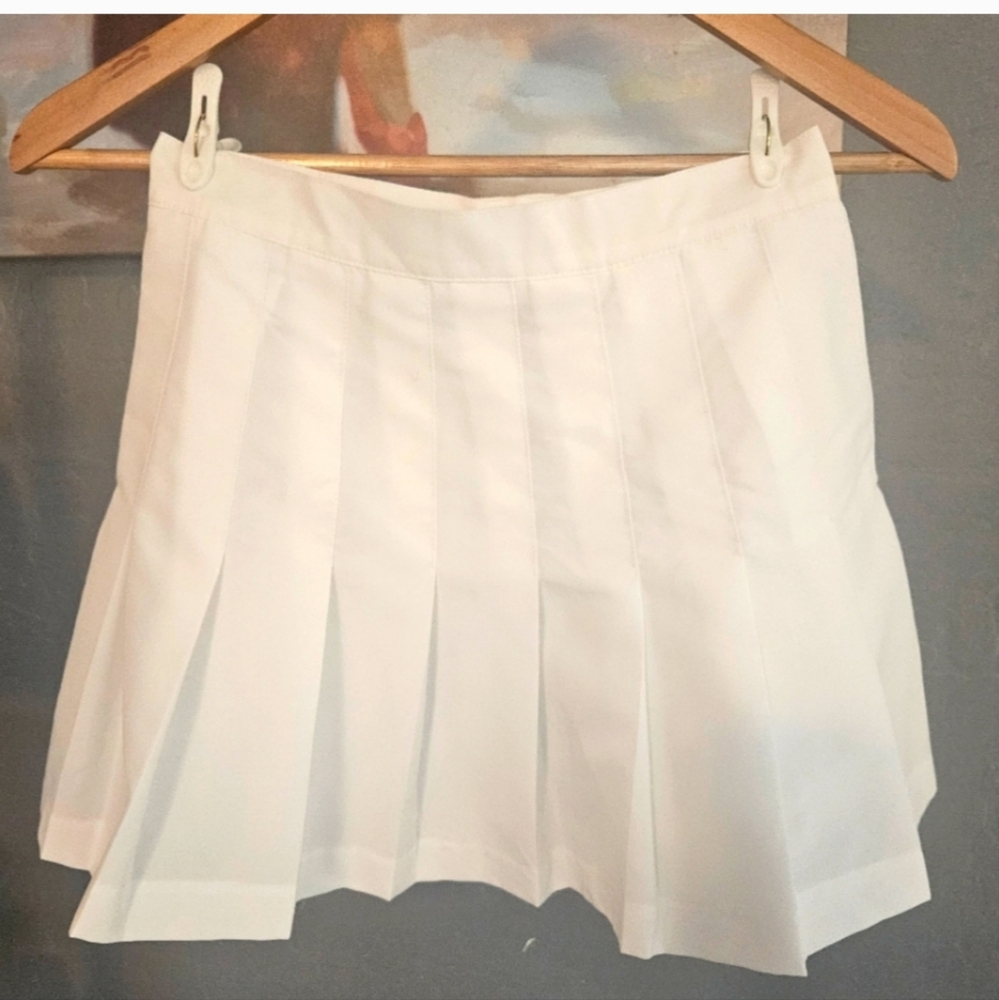 Tennis Skirt - Picture 12 of 12